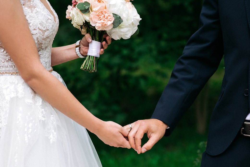 Арина и Артём. Свадебный фотограф Александр Савченко Смоленск