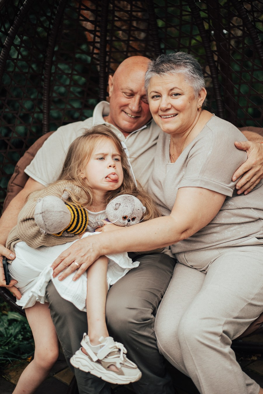 Годик | на даче