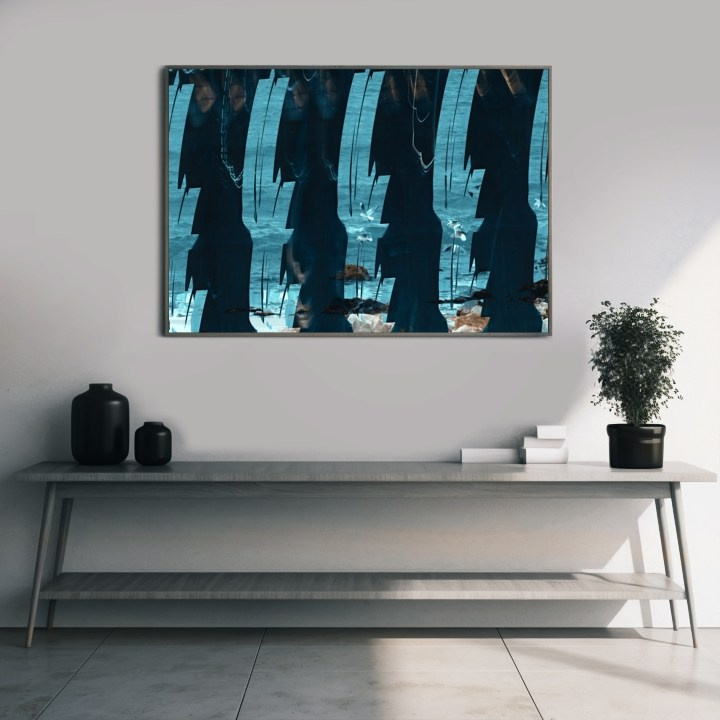 ORIGINAL. International visual artist Elen Reflecta