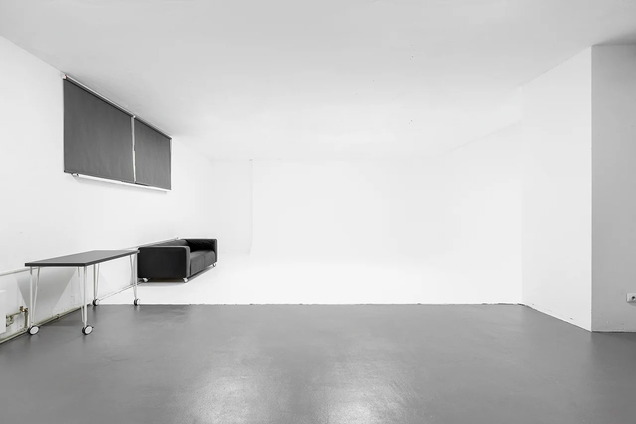 Минималистичные студии и циклорамы. Свадебный и студийный фотограф в Нижнем Новгороде