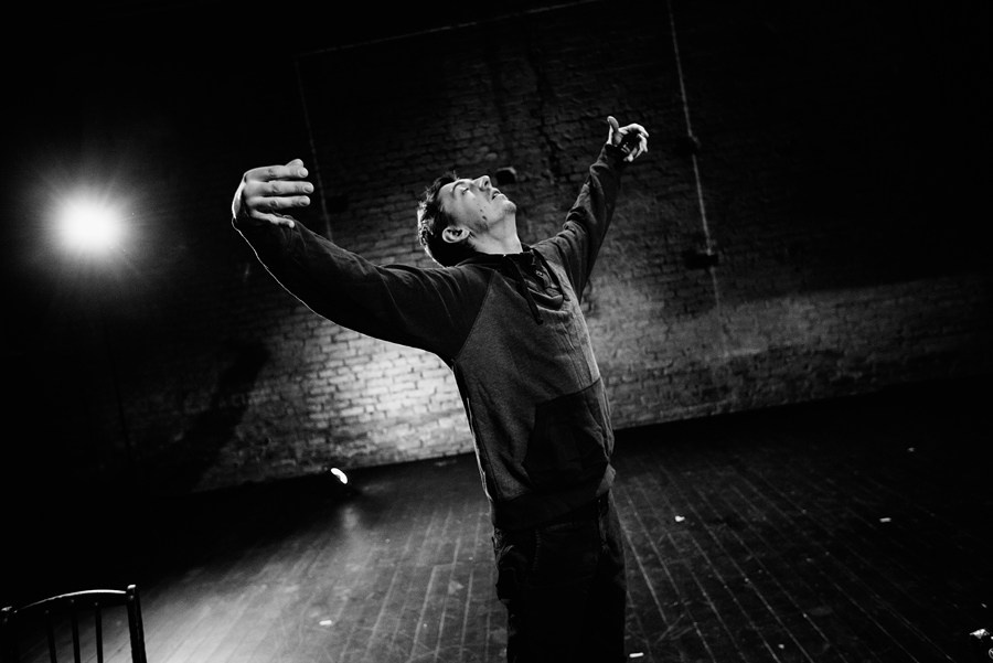 «Как я стал», ЦЕХЪ театр. Фотограф Михаил Ряховский