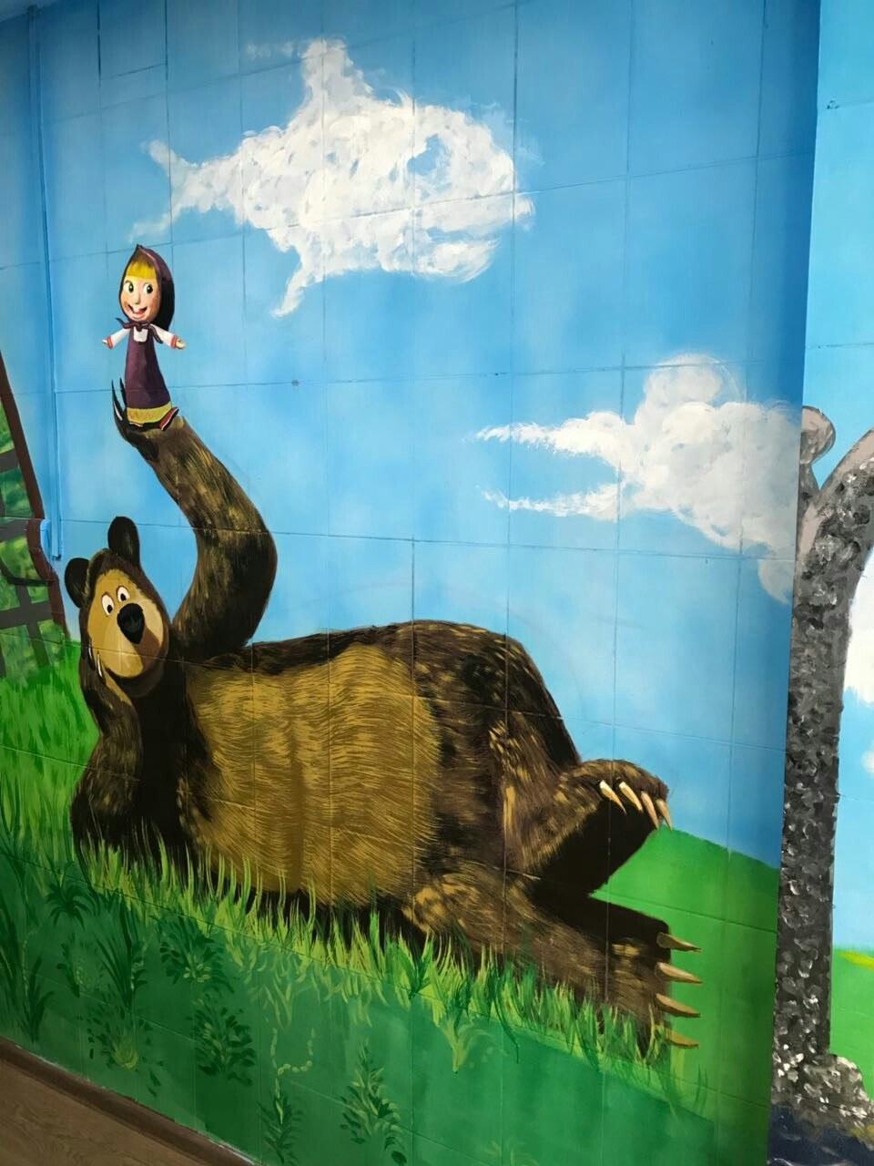 Роспись стен. Яр Панов Арт.Картины, татуировки, роспись стен и одежды в Москве