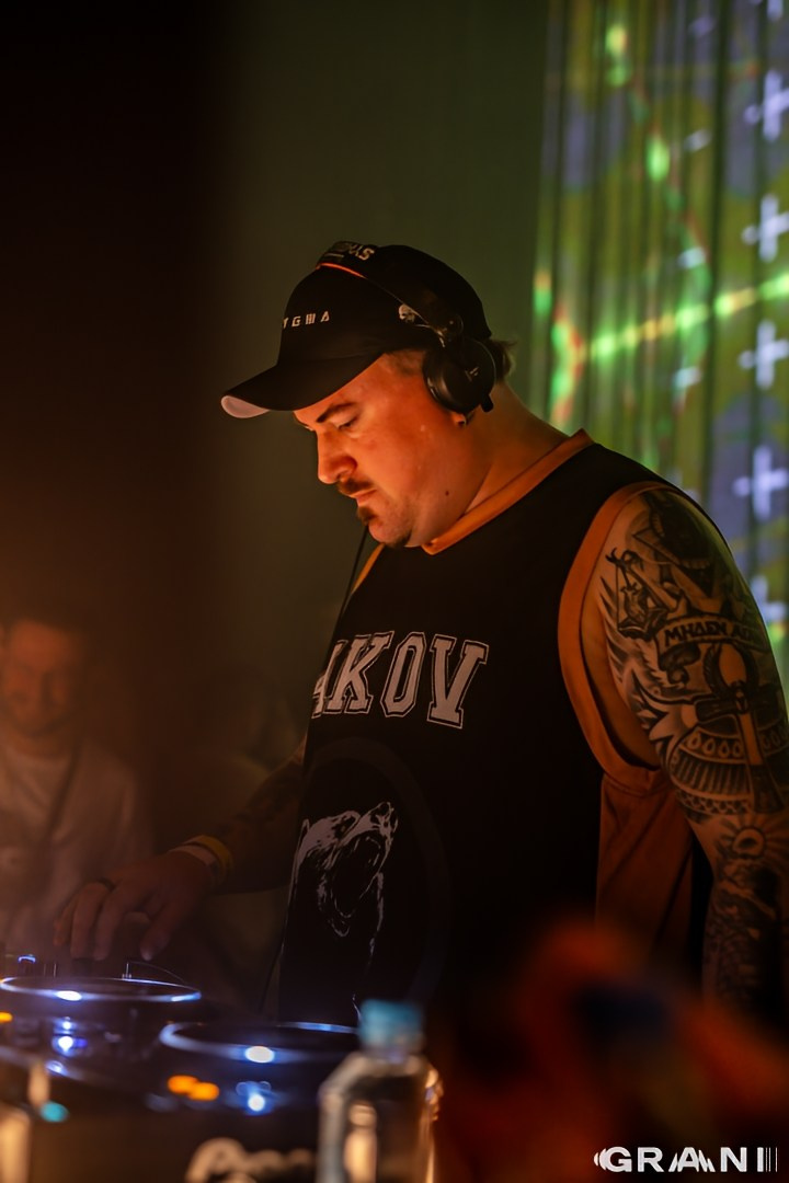GRANI в клубе ARMA. Репортажный фотограф в Москве