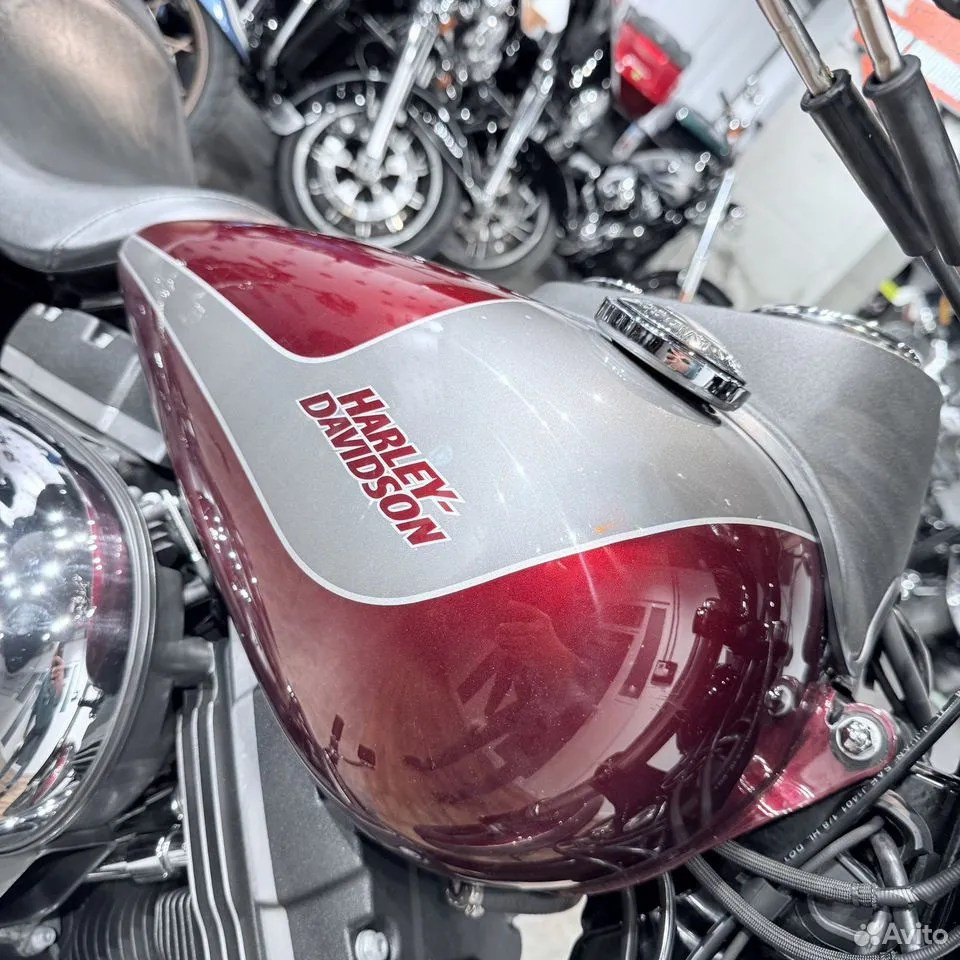 2014 Street Bob АВS Мysterious Red Dеluхe. Hello Davidson, Москва. Только хорошие мотоциклы…