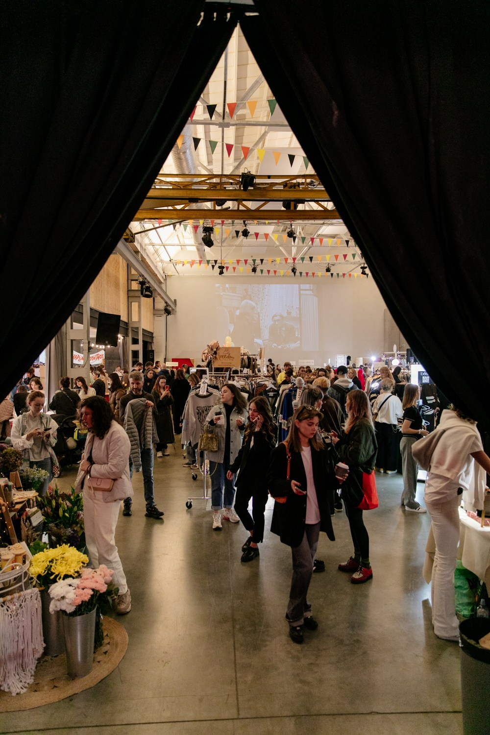 8–9 октября 2022 POP-UP в ДК Рассвет. Фотоотчеты «Ламбада-маркета»