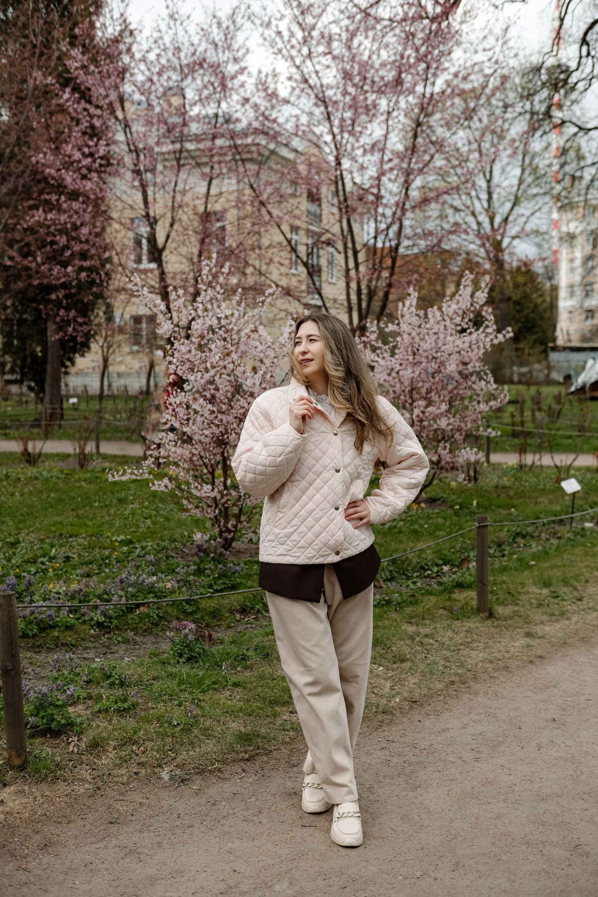 Марина с сакурой. Свадебный и семейный фотограф в Санкт-Петербурге Елена Худякова