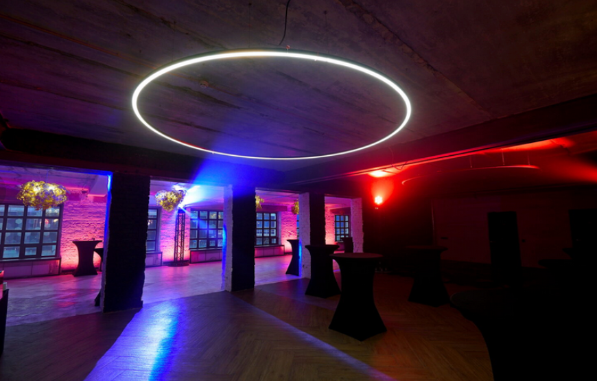 Площадка № 4-3. Свадебный организатор Москва