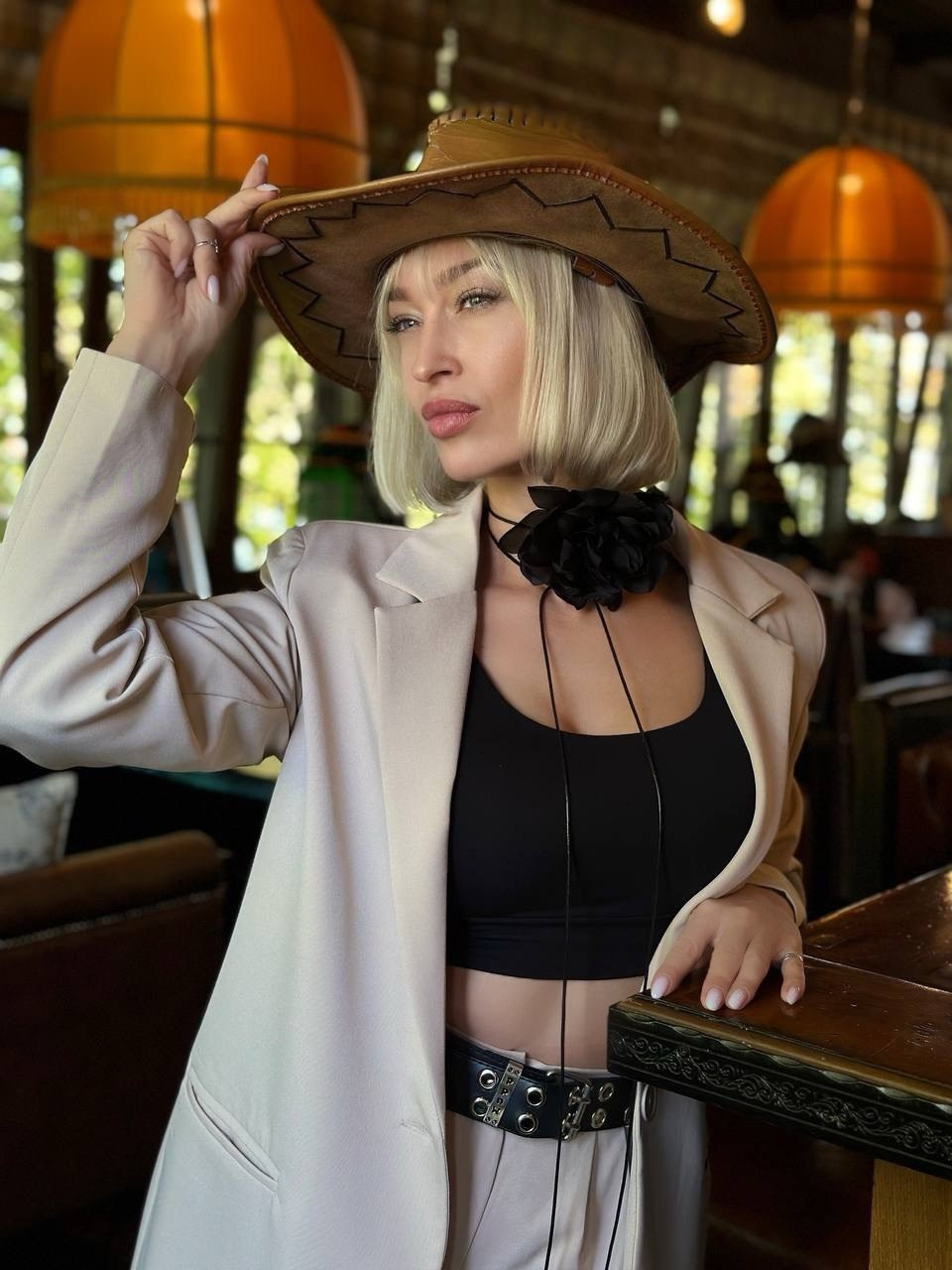 Алена Е Размер S, Рост 163, Параметры 90/68/91. LUNAPRO Дом стильных, сборных и индивидуальных съемок для брендов