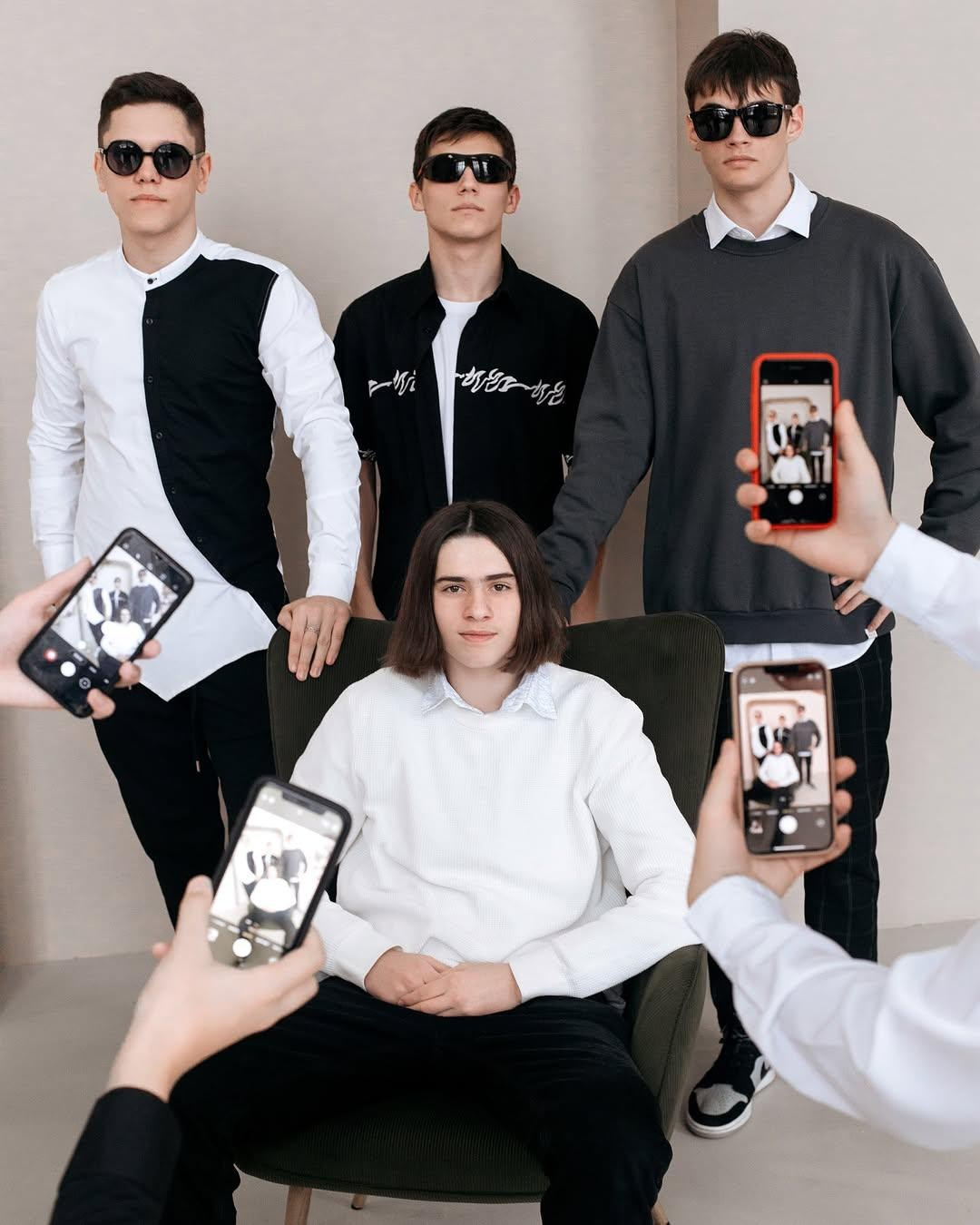 Примеры фотографий. Станция Альбомная — современные выпускные альбомы