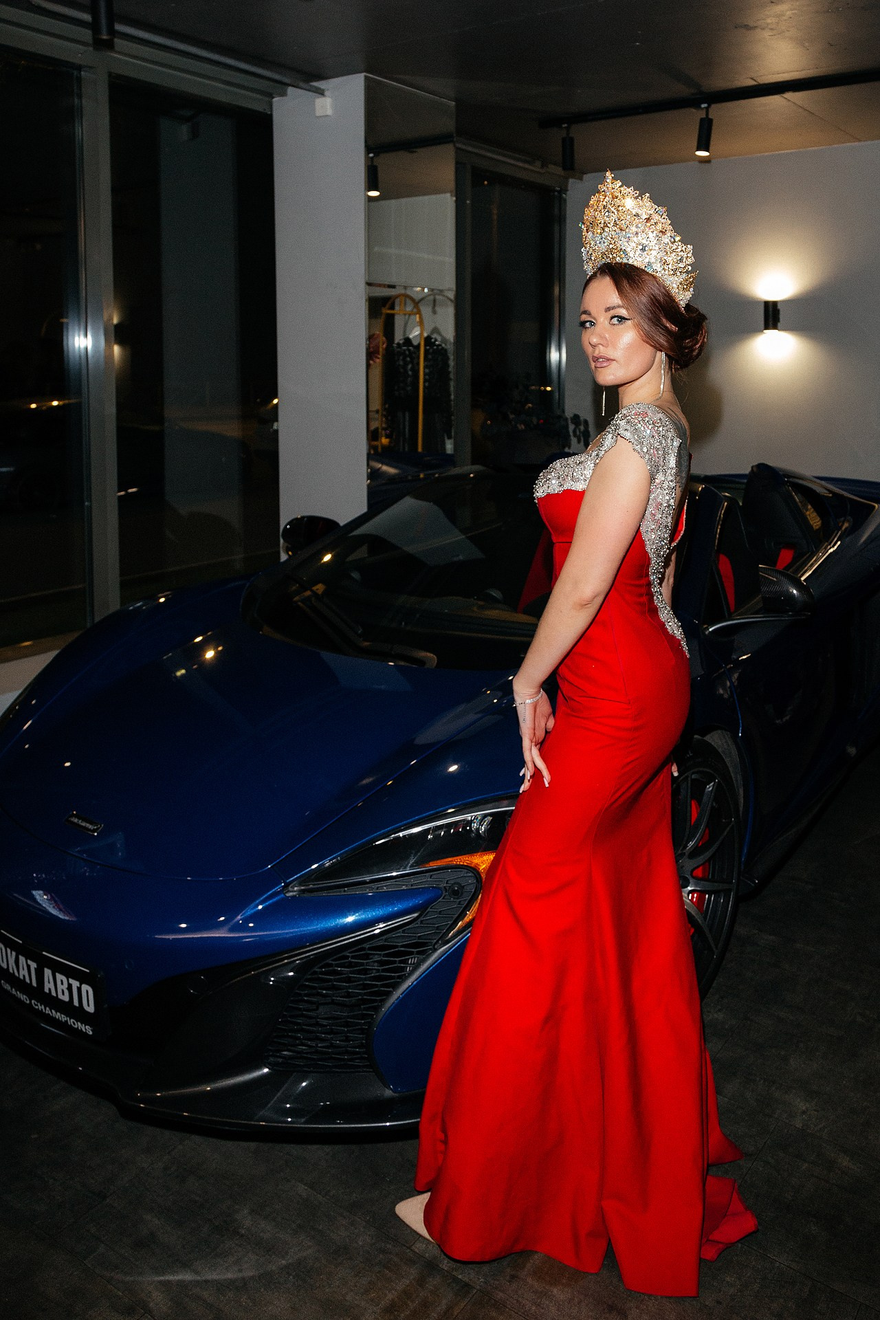 Репортаж в автосалоне. Светский фотограф Санкт-Петербург и ЛО