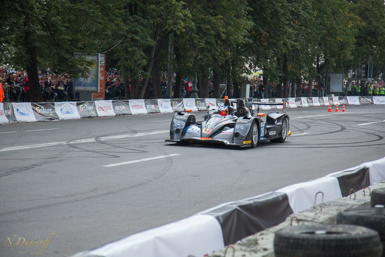 Nissan Nissmo Drive. Профессиональный фотограф Дугинов Николай | Екатеринбург