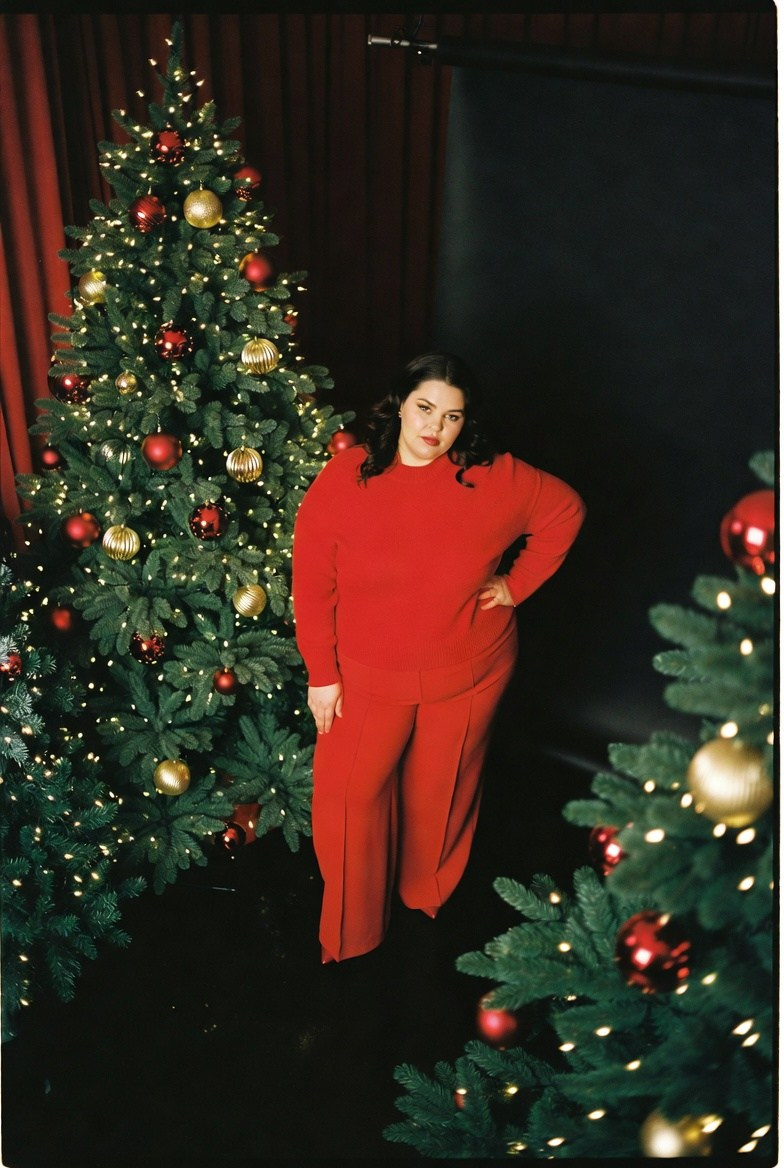 Плюс сайз в красном