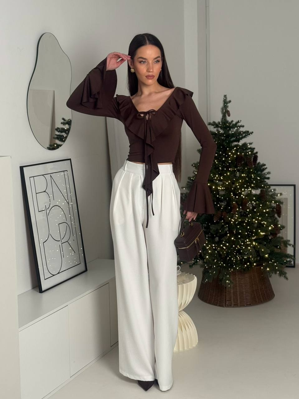 Валерия Р Размер S, Рост 174, Параметры: 88/60/90. LUNAPRO Дом стильных, сборных и индивидуальных съемок для брендов