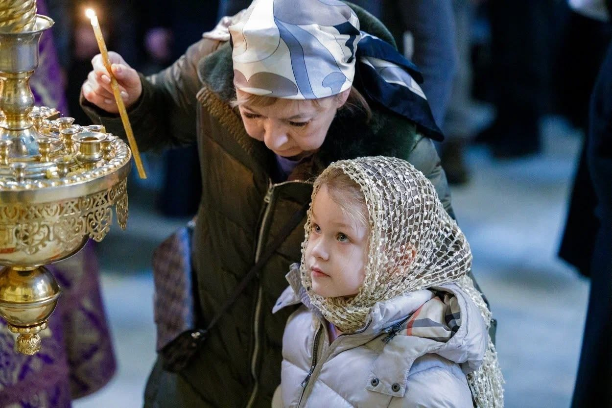 Благочинный Северо-западного округа принял участие в Архиерейском Богослужении в Покровском соборе г. Саратова. Саратовское Северо-Западное благочиние