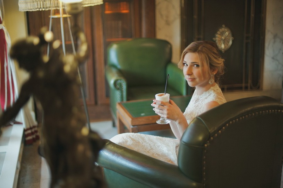 Свадебная прогулка по Санкт-Петербургу. Фотограф крещение венчание в Петербурге! Помогает подобрать храм и посоветовал душевного батюшку в СПб