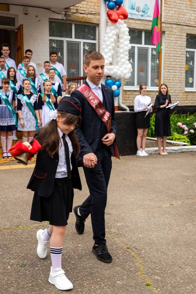 Школьная фотосессия. Семейный и Свадебный фотограф Алиса Малиева