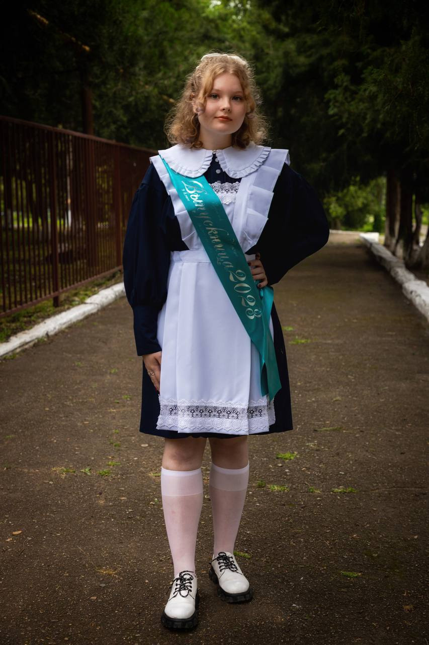 Школьная фотосессия. Семейный и Свадебный фотограф Алиса Малиева