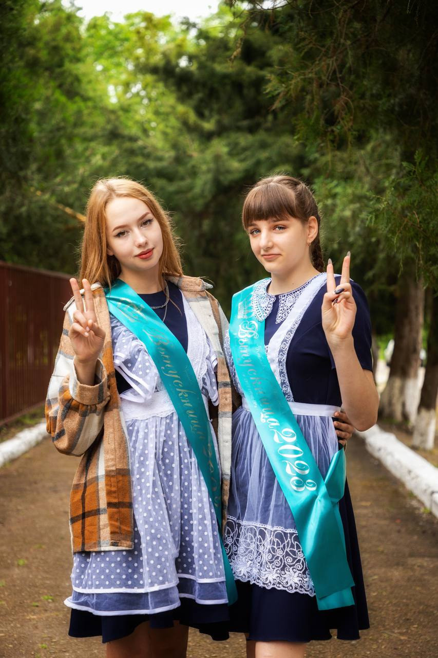 Школьная фотосессия. Семейный и Свадебный фотограф Алиса Малиева