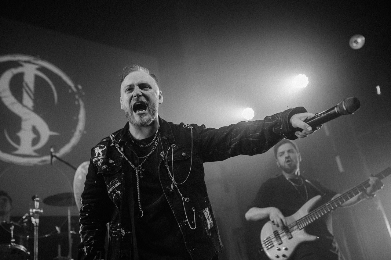 IOSTRA.BAND. Стилист Анастасия Шевченко