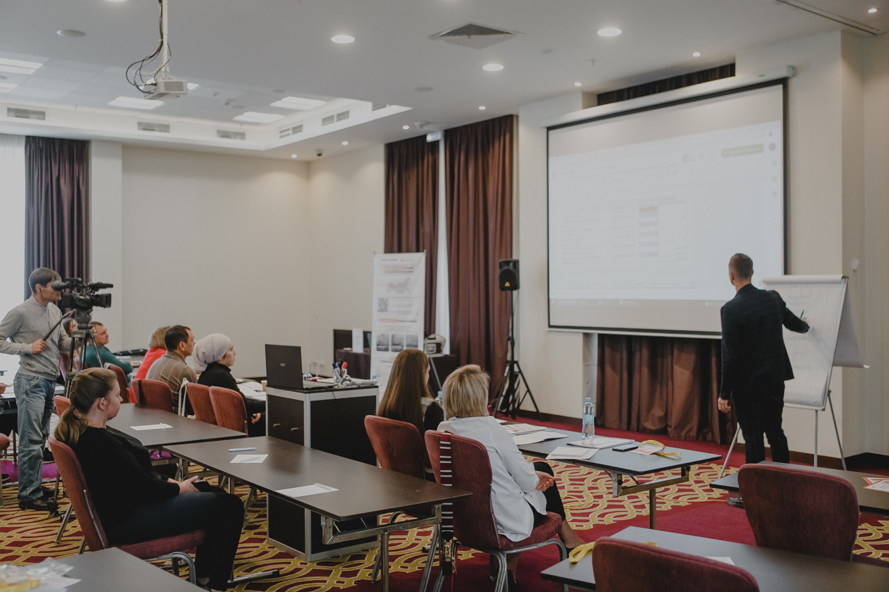 Конференция Демократ. Семейный и свадебный фотограф в Нижнем Новгороде