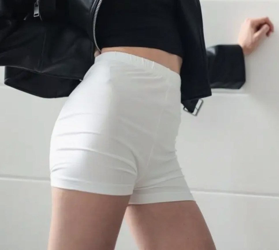 Шорты трикотажные 500 руб/час Размер S,M | Залоговая стоимость - 1000 руб 