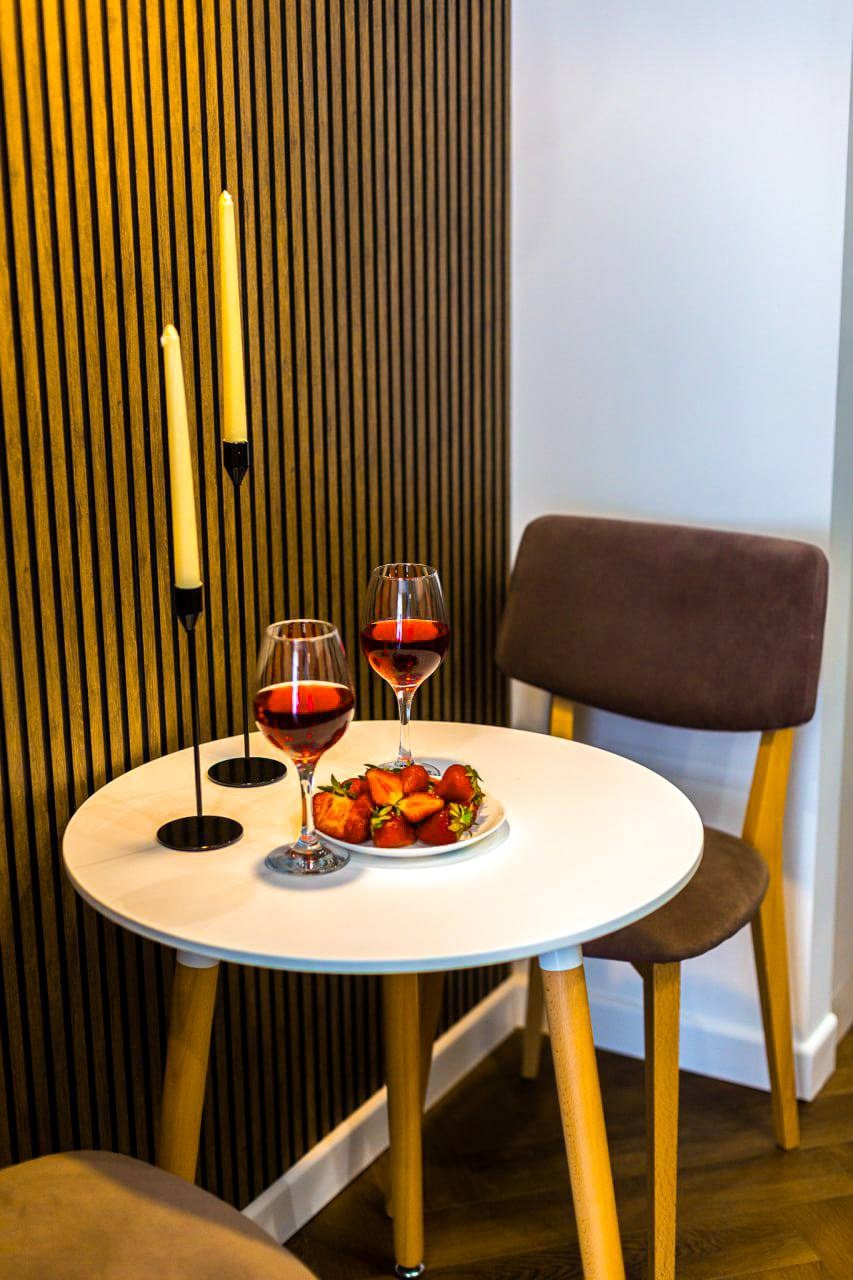 Стильная квартира для отдыха в ЖК бизнес класса с собственным бассейном!. Квартиры посуточно, длительно в Сочи, LARA APART GROUP