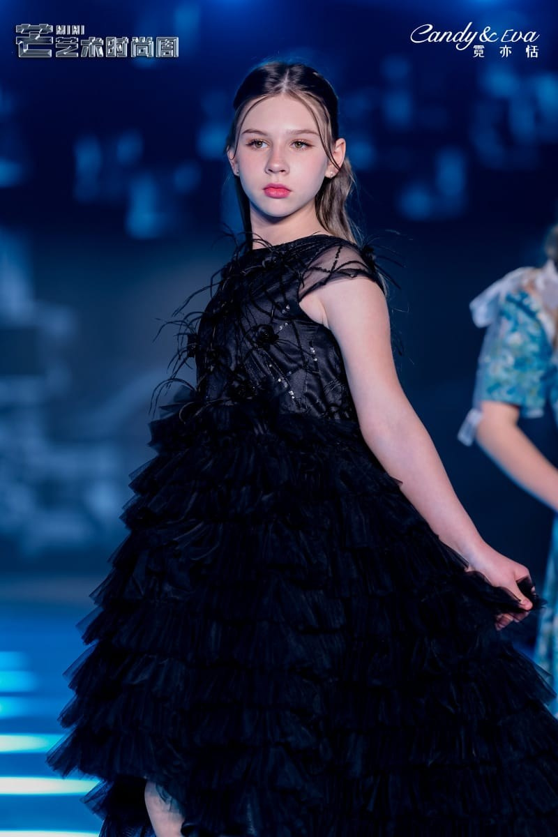 Fashion Show. Модельное Агентство Alma Model Management