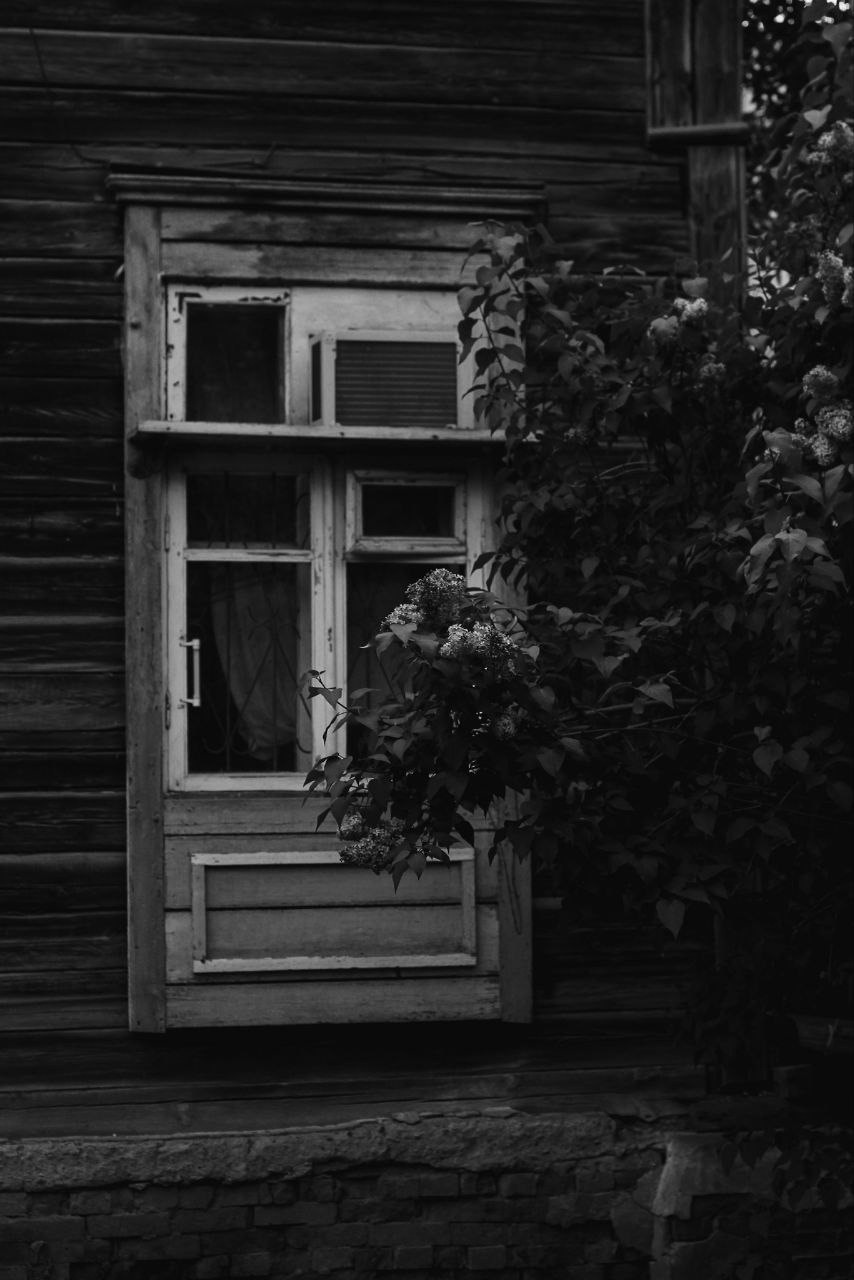 Здесь еще живут. Больше не греет