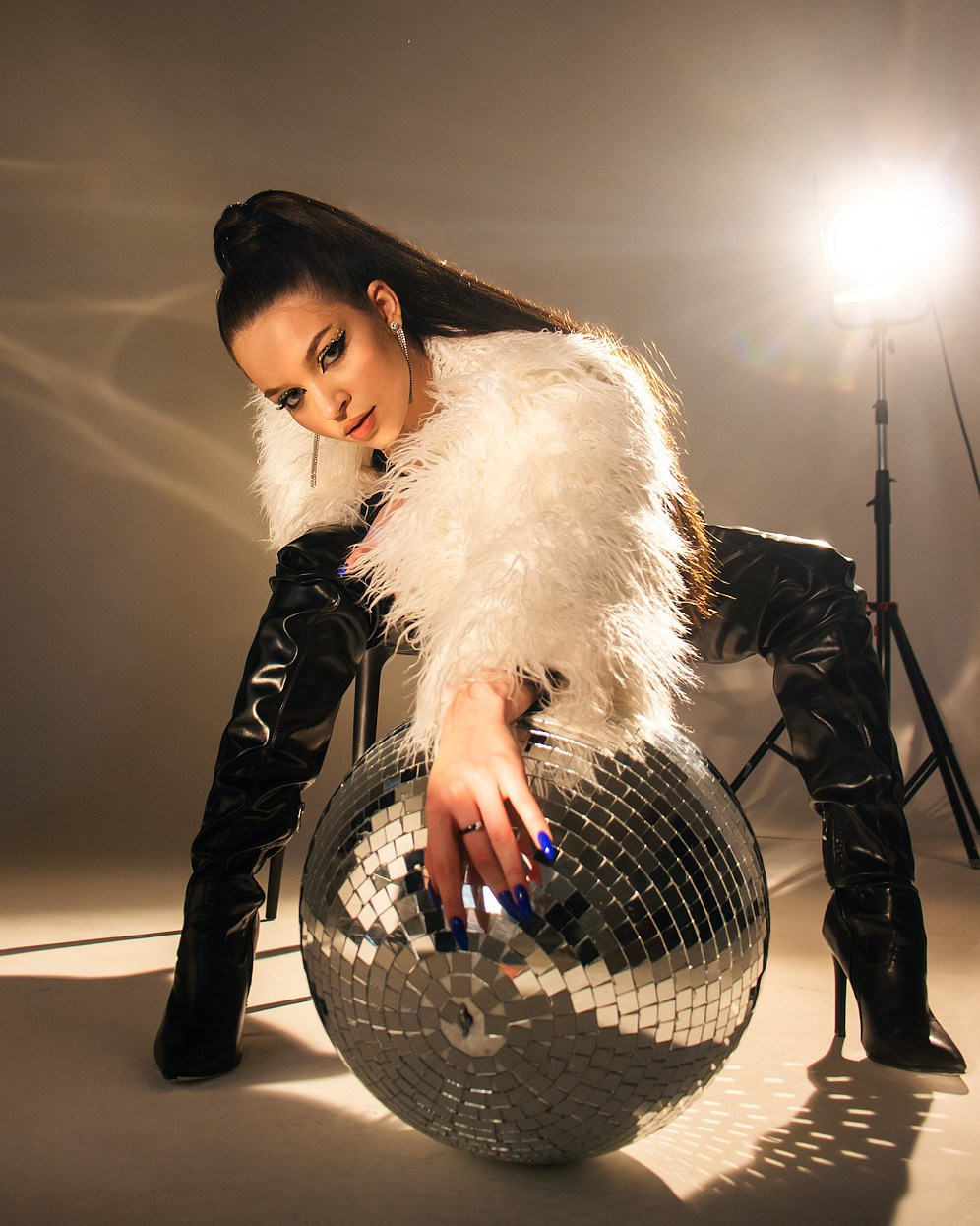 Фото. Music label Dust Heave sound