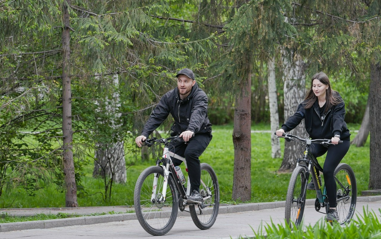 Вечерка в сквер Виктора Цоя (30 км). Новосибирское велосообщество #Навигаторовнаедет