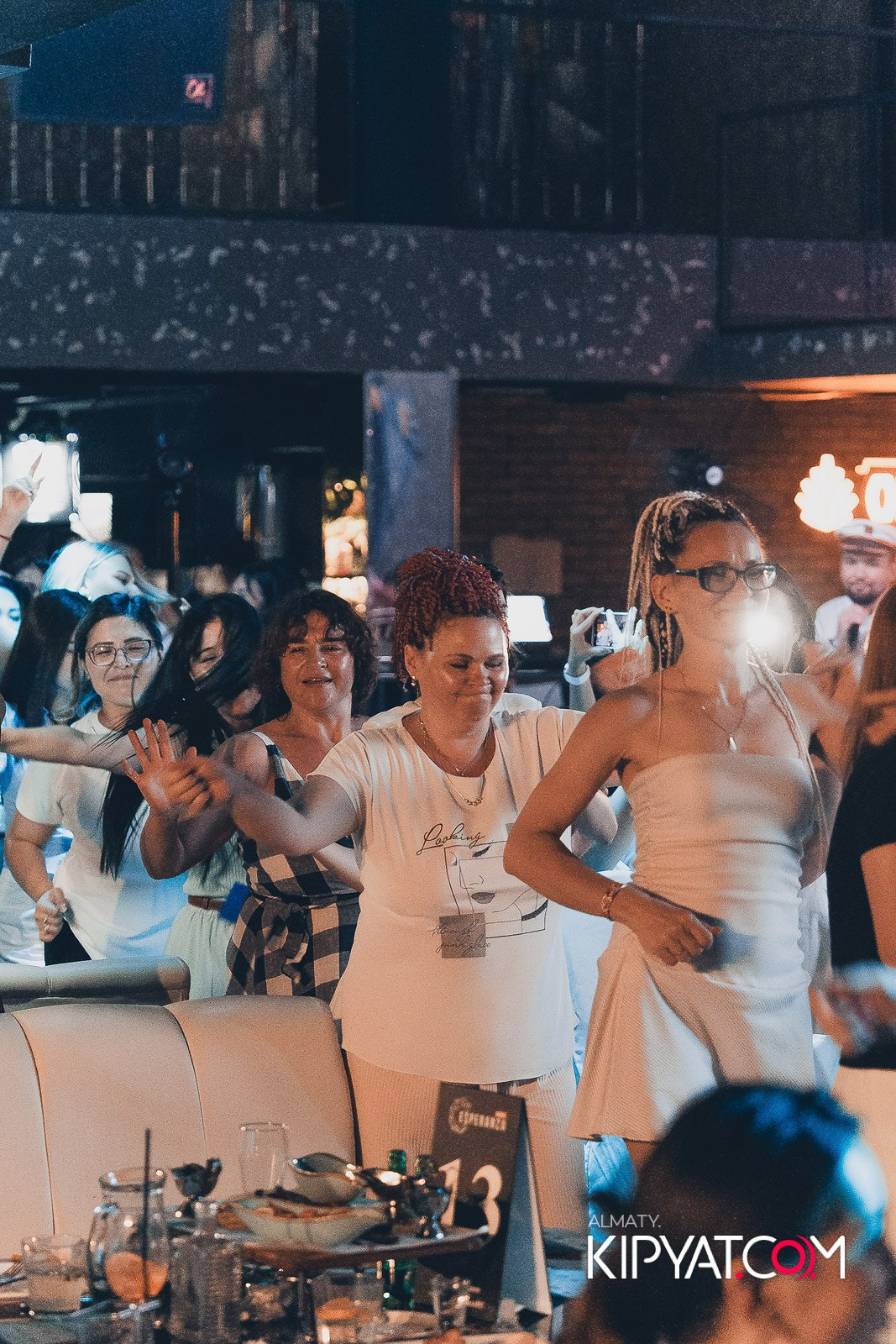 МУЗЫКАЛЬНОЕ ЛОТО В HIT RETRO. КИПЯТКОМ АЛМАТЫ!