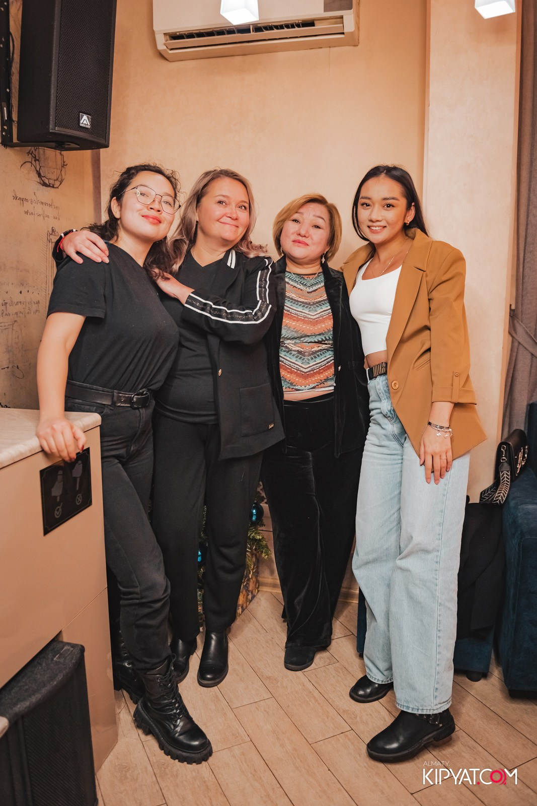 ROCK CRYSTAL. КИПЯТКОМ АЛМАТЫ!