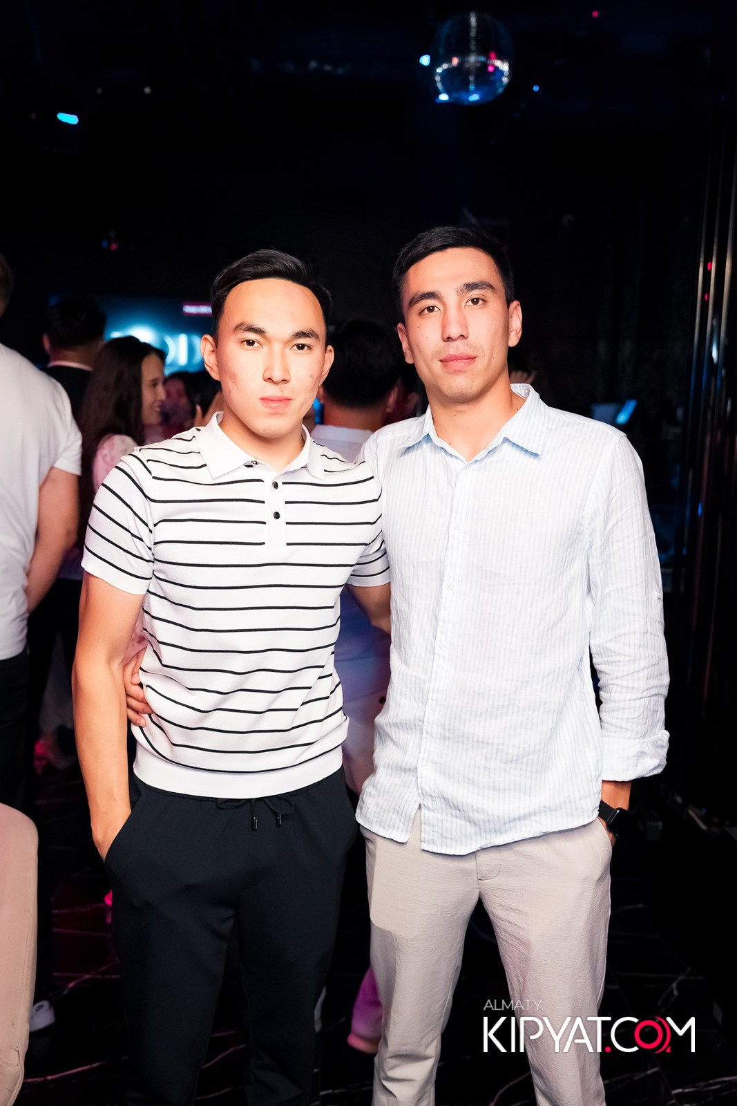 MOOD KARAOKE & TERRACE. КИПЯТКОМ АЛМАТЫ!