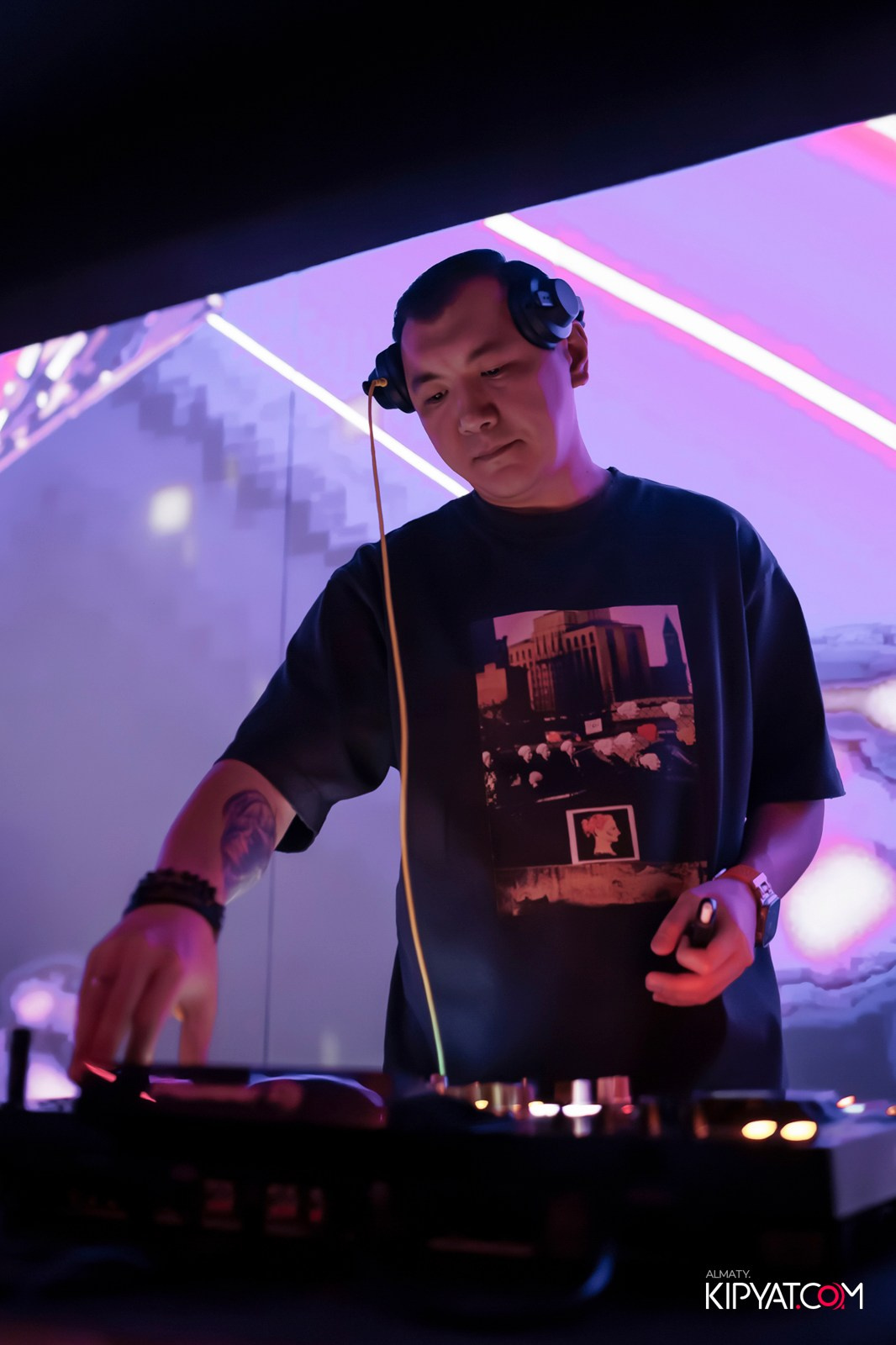 EVENT BAR. КИПЯТКОМ АЛМАТЫ!
