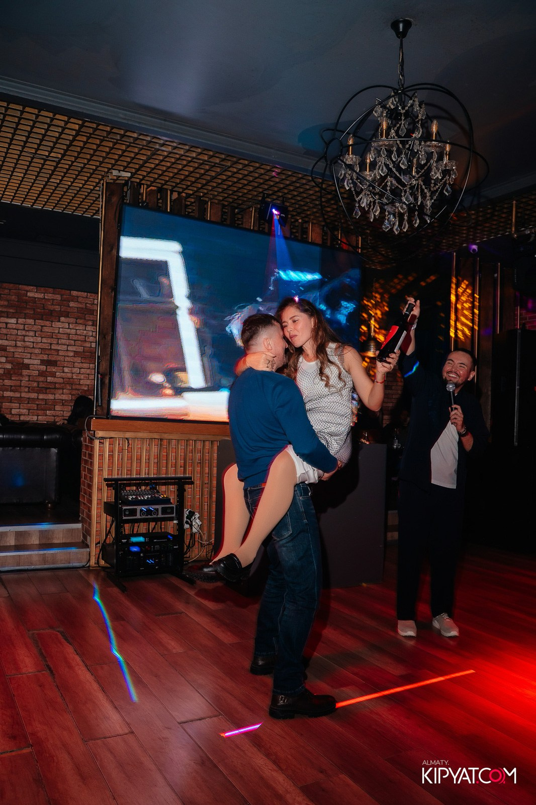 LUGO BAR. КИПЯТКОМ АЛМАТЫ!