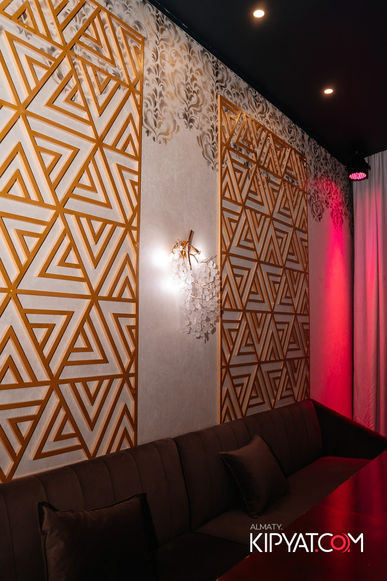 ДОРОГАЯ, Я НЕ ПИЛ. КИПЯТКОМ АЛМАТЫ!