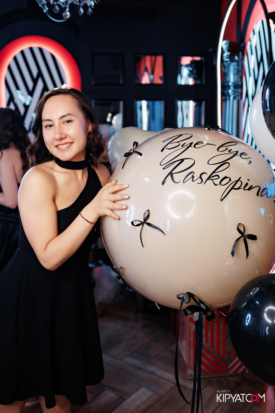 ЗАЯ, НА БИС. КИПЯТКОМ АЛМАТЫ!