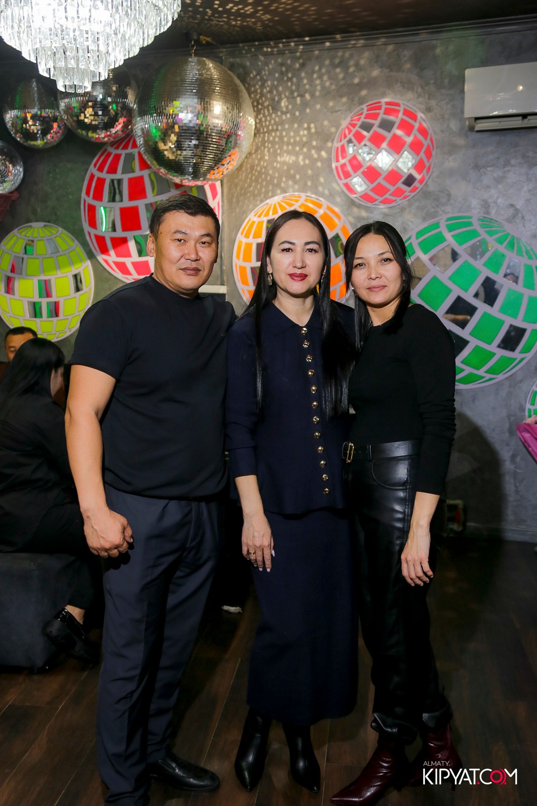 УХО И МЕДВЕДЬ НА САИНА. КИПЯТКОМ АЛМАТЫ!