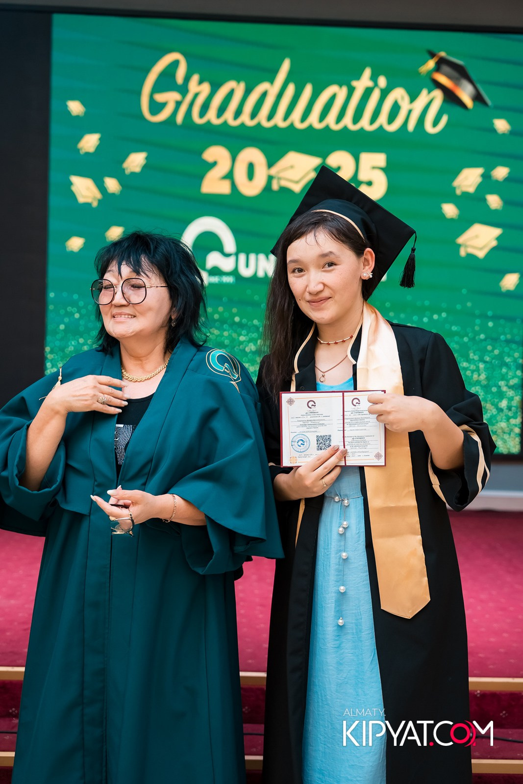 GRADUATION 2025 Q UNIVERSITY. КИПЯТКОМ АЛМАТЫ!
