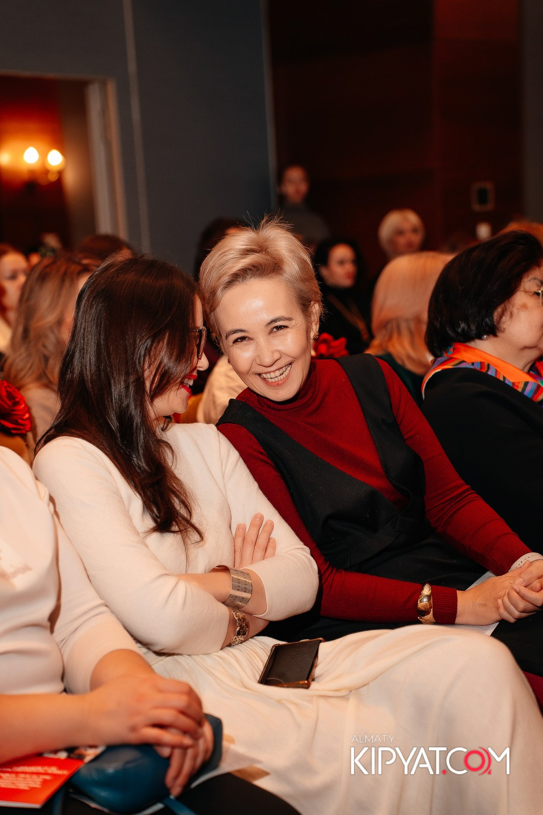 KAZAKH FASHION INDUSTRY. КИПЯТКОМ АЛМАТЫ!