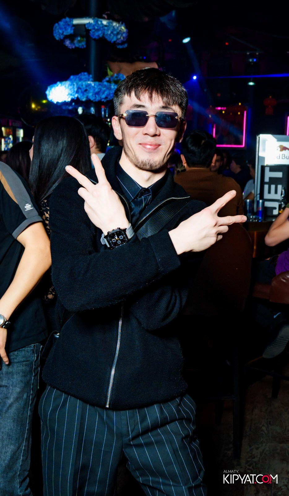 UYAT EMES BAR. КИПЯТКОМ АЛМАТЫ!