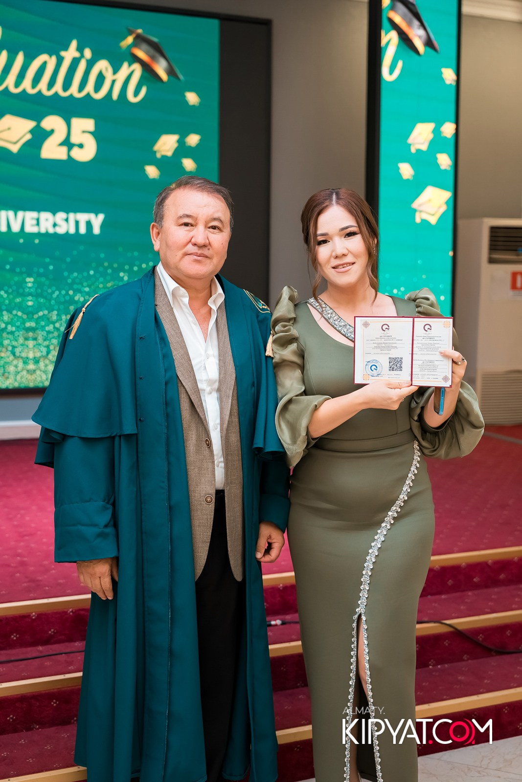 GRADUATION 2025 Q UNIVERSITY. КИПЯТКОМ АЛМАТЫ!