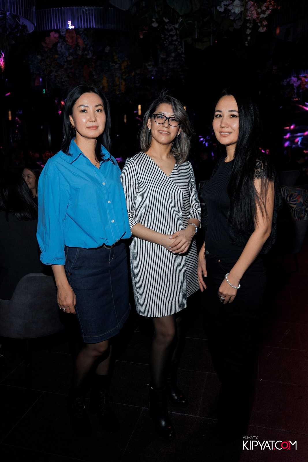 FRIENDS BAR & TERRACE. КИПЯТКОМ АЛМАТЫ! Фотосъемка мероприятий в Алматы