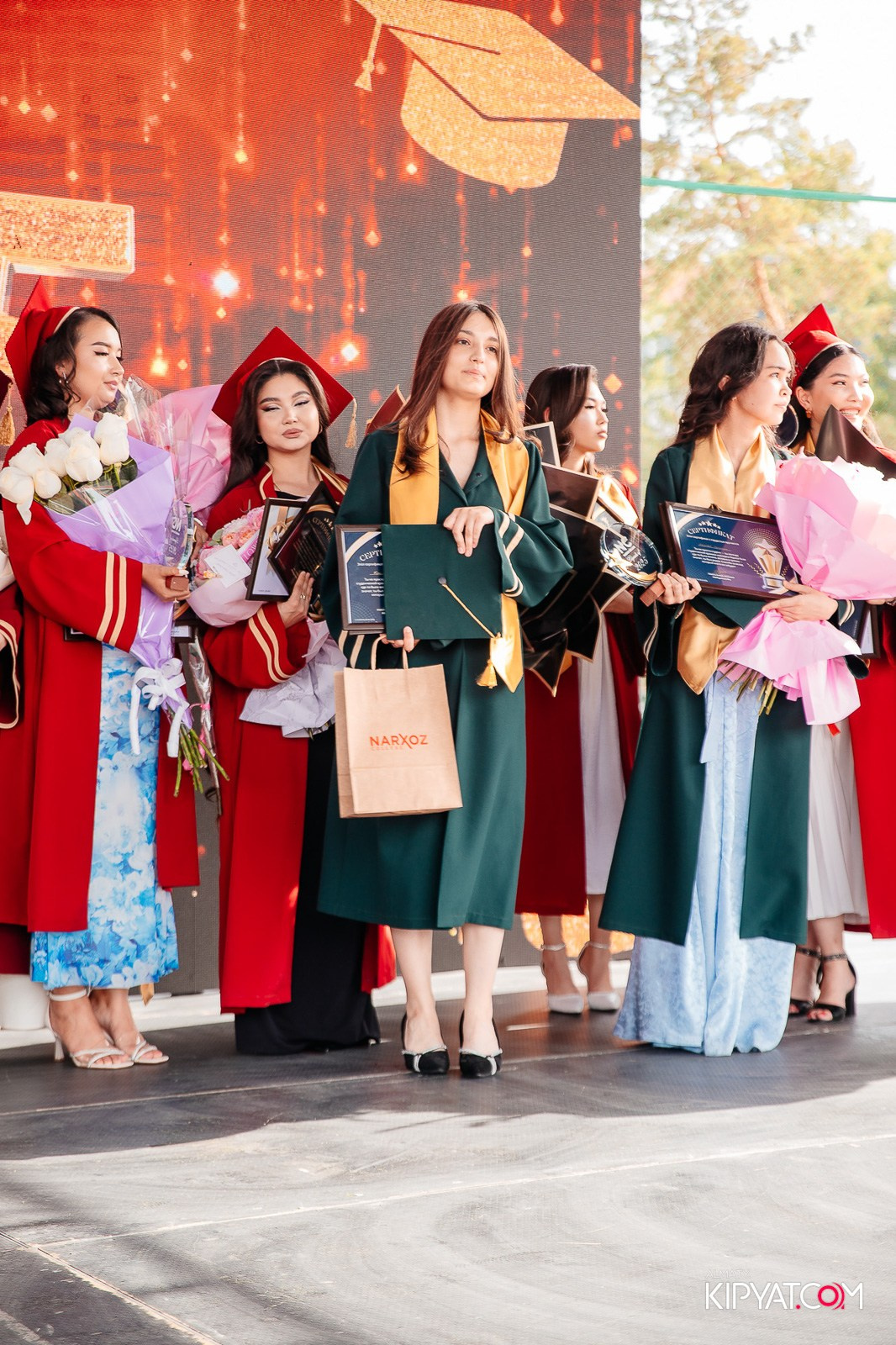 ВРУЧЕНИЕ ДИПЛОМОВ — НАРХОЗ КОЛЛЕДЖ. Part 4. КИПЯТКОМ АЛМАТЫ!