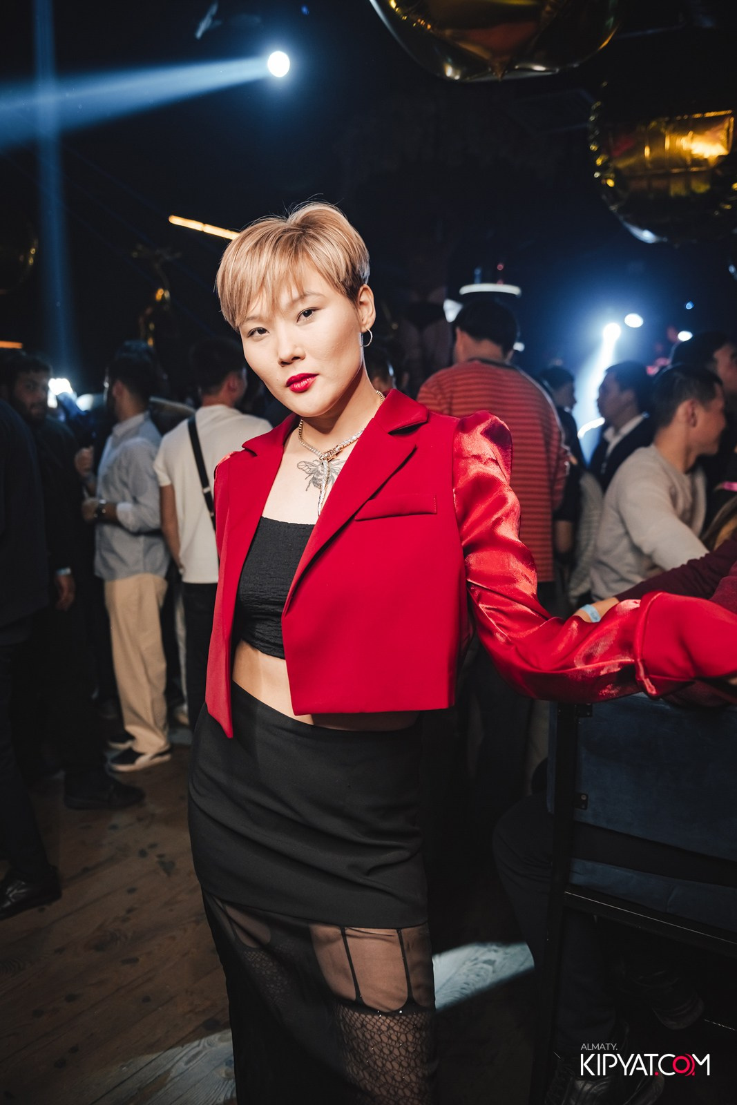 UYAT EMES BAR. КИПЯТКОМ АЛМАТЫ!