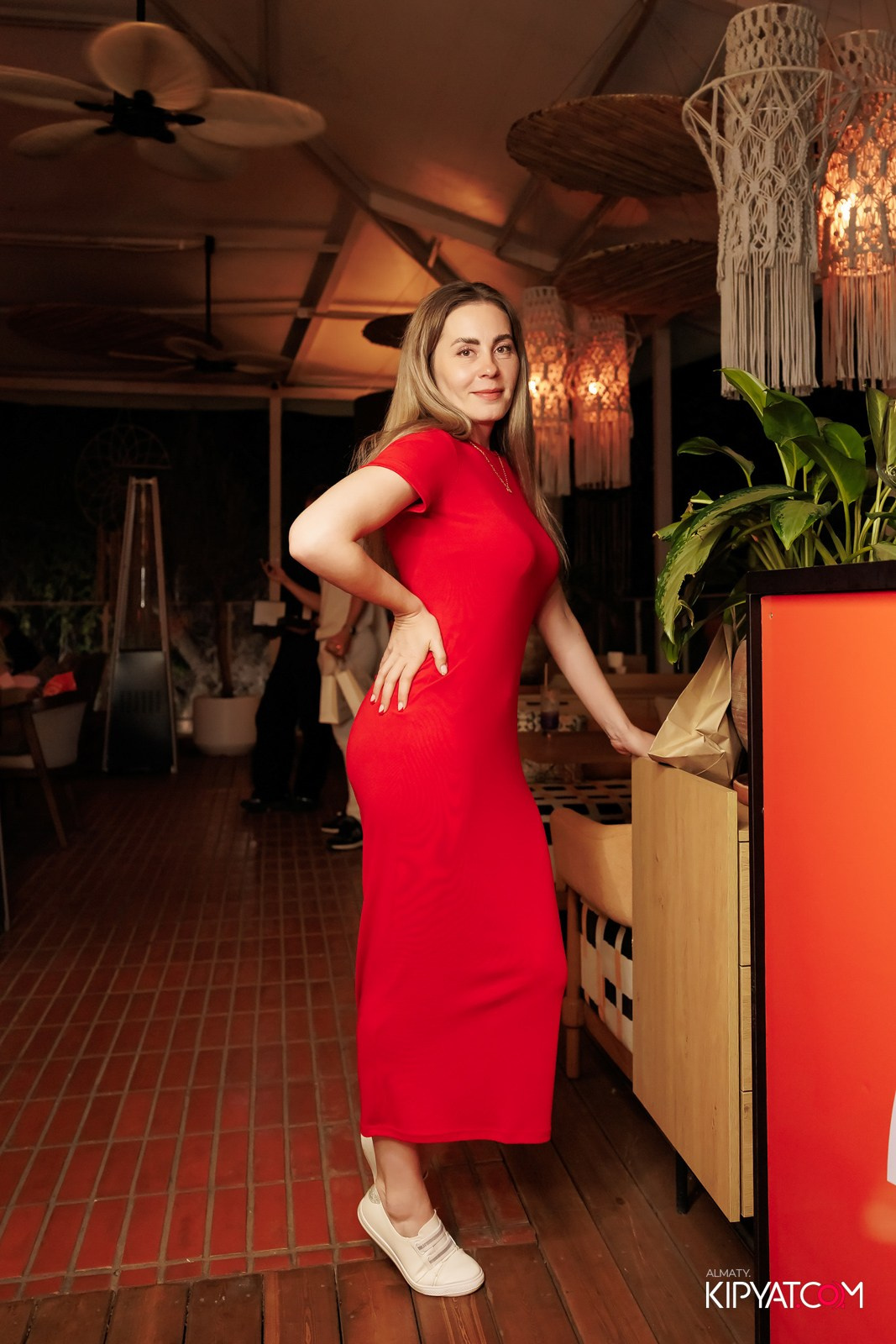 ŚANTI SUMMER TERRACE. КИПЯТКОМ АЛМАТЫ!