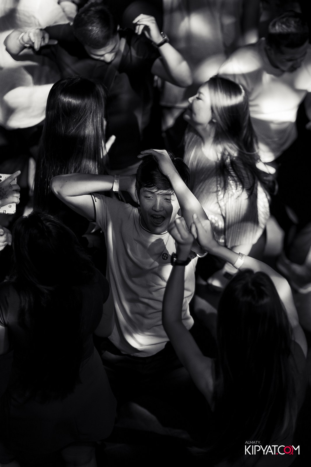 EVENT BAR. КИПЯТКОМ АЛМАТЫ!