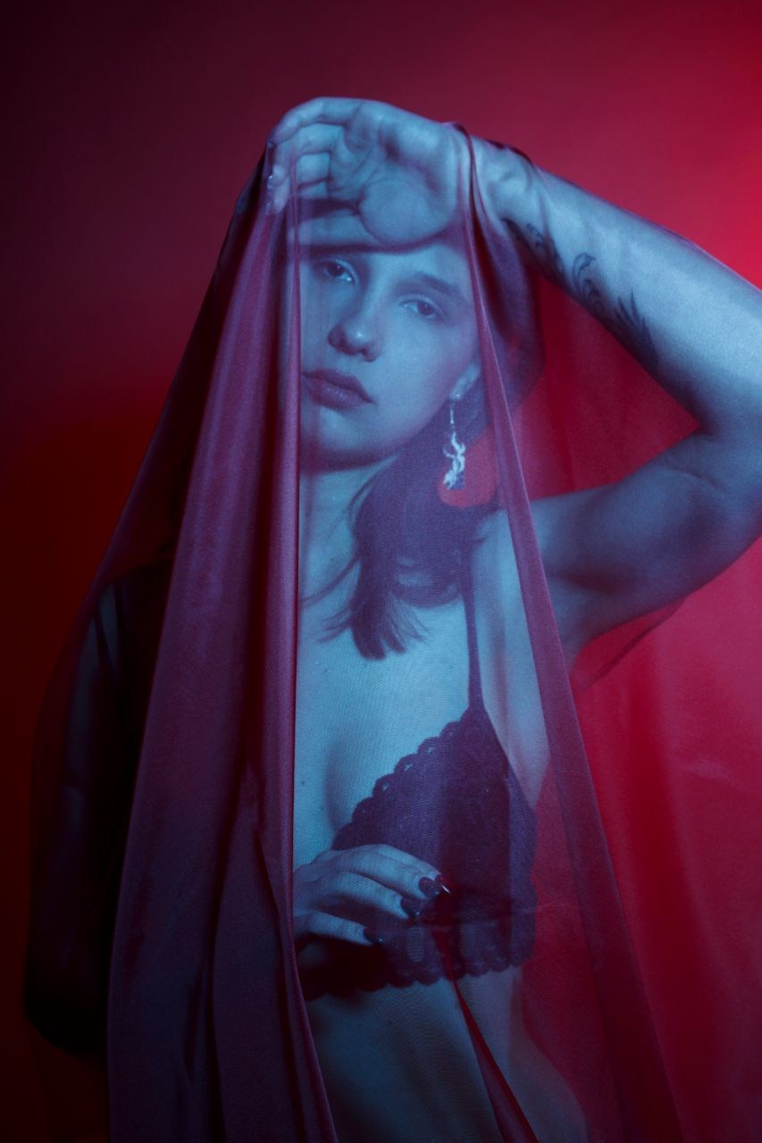 I see red. Rara Oleneva | фотограф (-иня, -ка, -есса)