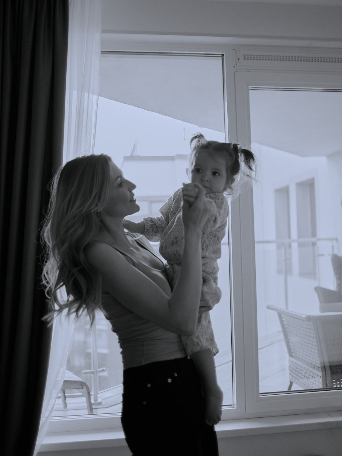 Домашняя серия: Дарья и Кира. Портретный фотограф в Санкт-Петербурге