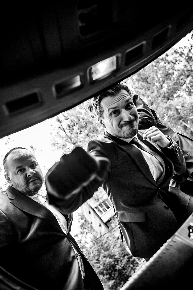 МУЖЧИНЫ. Female and male photographer Katya Hans in Moscow